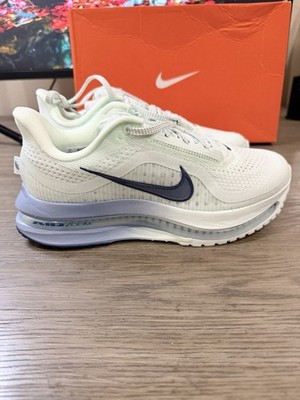 Nike Pegasus Premium Women s Sz 7 Barely Green/ Blue Void NWB  