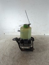 Bomba de dirección asistida Skoda Fabia Mk2 Tsi Hatchback 5 puertas 2010-2014 6R0423156C Q5
