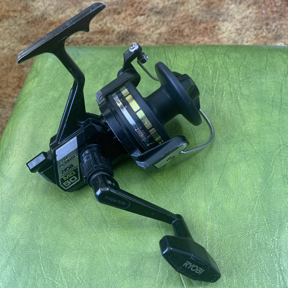 Vintage Ryobi MD 50 Ambidextrous Convertible Spinning Reel Works
