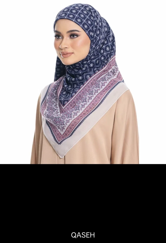 Printed Square Headscarf Shawlpublika Tudung Bawal Malaysia - free shipping fees - Image 2 of 4