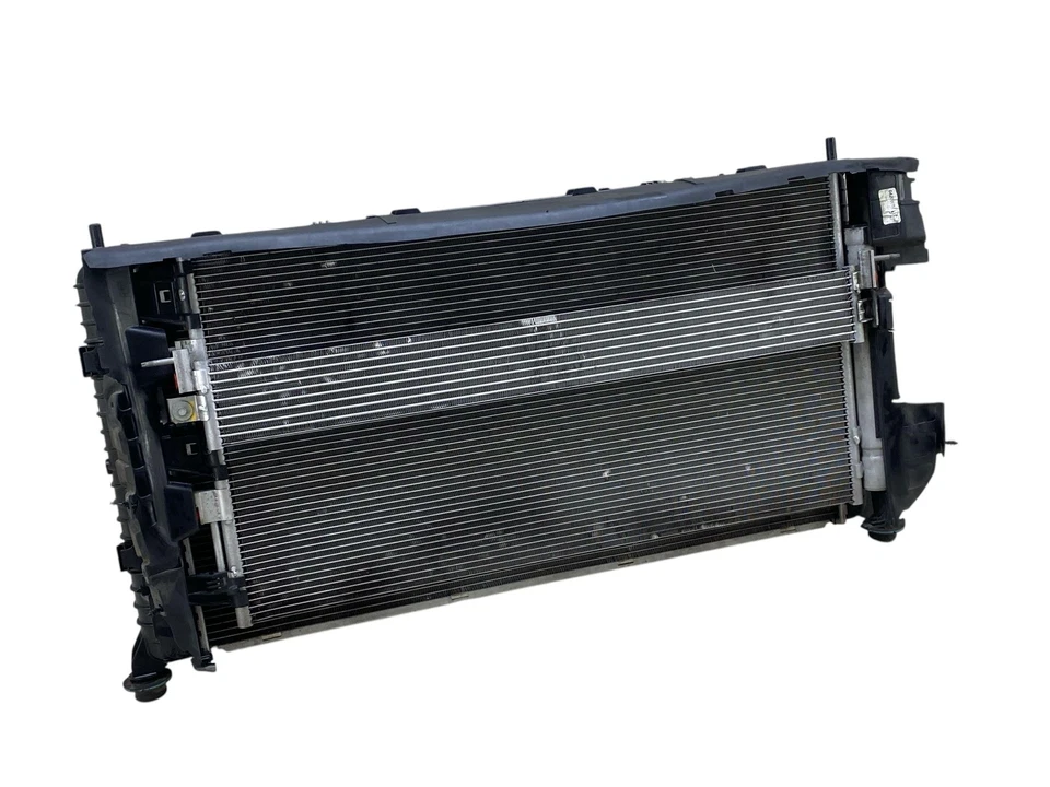 2021-2022 CADILLAC ESCALADE ESV 6.2L RADIATOR CONDENSOR FAN TRANS OIL COOLER OEM Foto 2 de 4