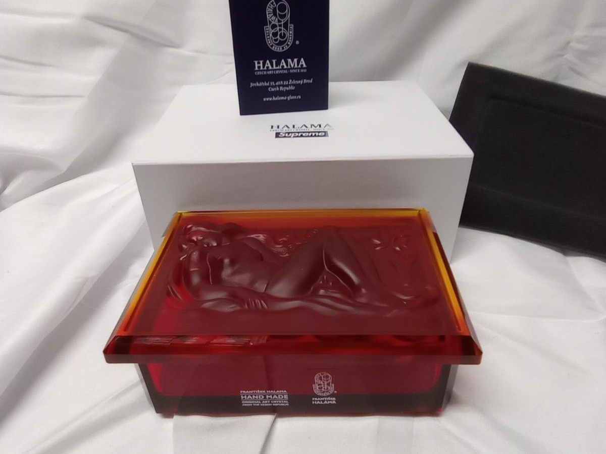 UNIQUE GIFT SUPREME HALAMA CRYSTAL BOX RED Supreme New York