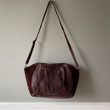 New Look Messenger Crossbody Bag Zip Up Burgundy Leather Satchel Medium Quilted