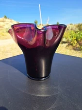 Vintage Viking 5.5” Cranberry Glass Vase With Ruffle Edge Detail(C-2)