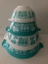 4 Pyrex Amish Butterprint Cinderella Bowls Turquoise & White 441-444