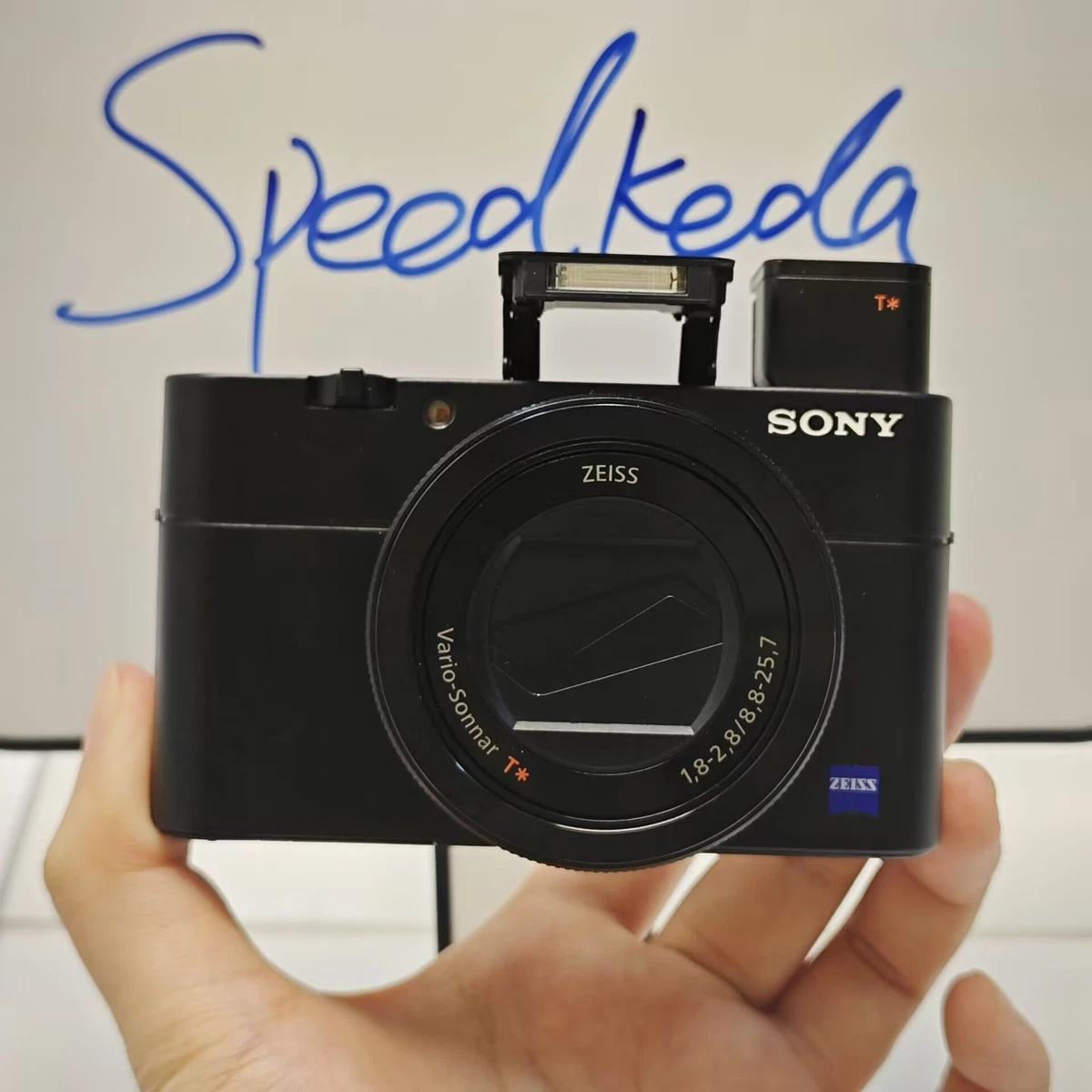 Sony Cyber-shot DSC-RX100 V Digital Cameras for Sale - Shop New