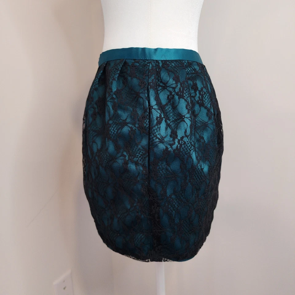 Minifalda Heritage 1981 para mujer mediana de encaje verde satinado negro bolsillos de encaje plisados Foto 2 de 4