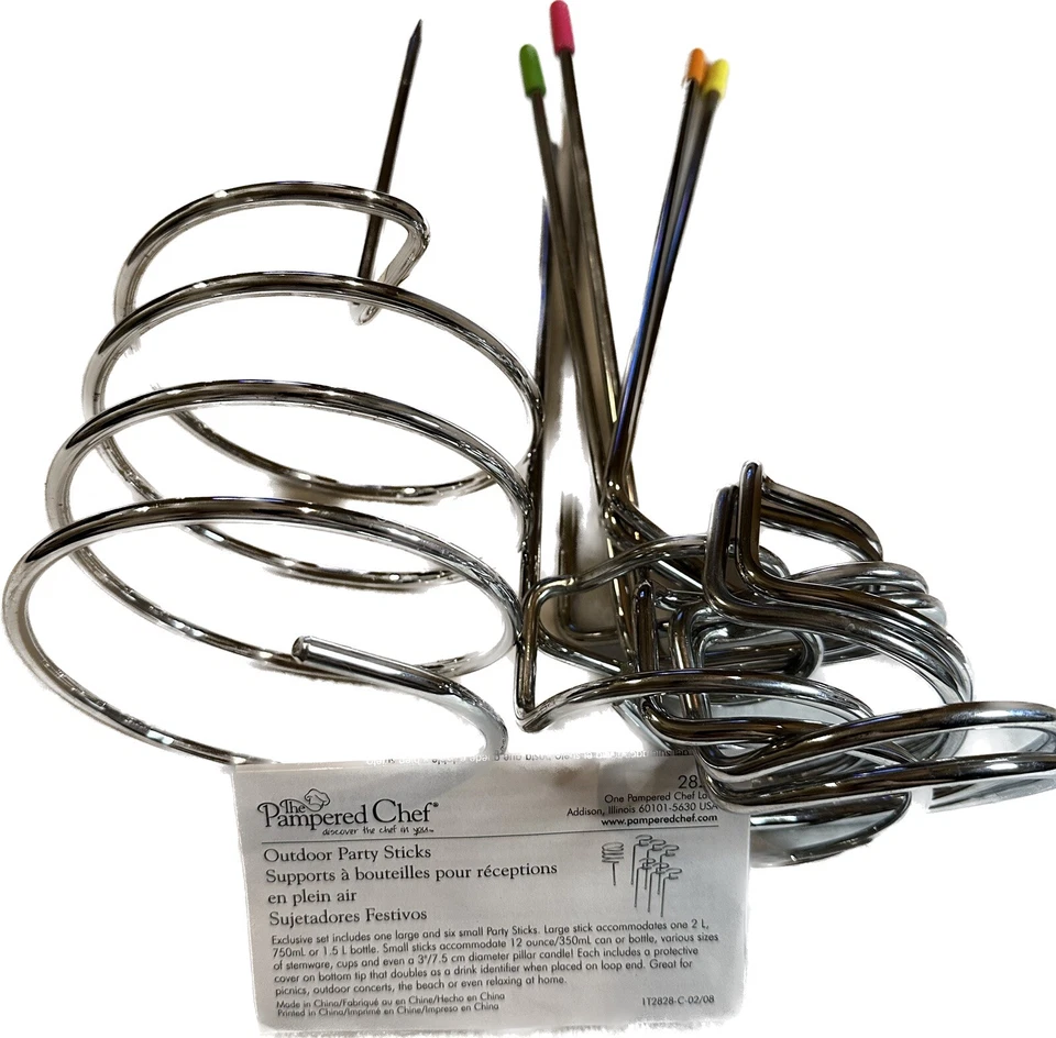 Juego de palos de fiesta al aire libre The Pampered Chef - copas de vino, botellas, latas, velas Foto 3 de 3