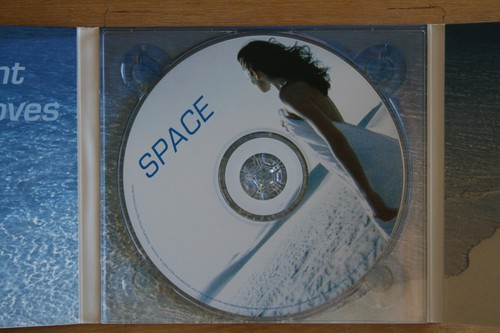 Space smooth ambient chillout grooves (Box C565) - Picture 2 of 3
