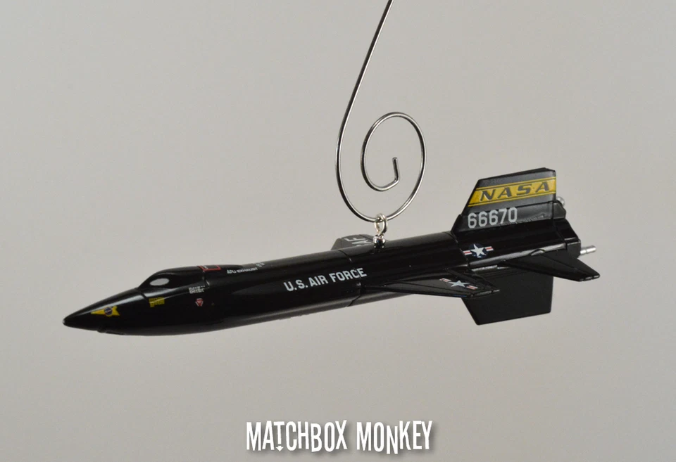 USAF NASA X-15 Avión de Investigación Espacial Cohete Personalizado Navidad Adorno Nave Modelo Foto 2 de 4