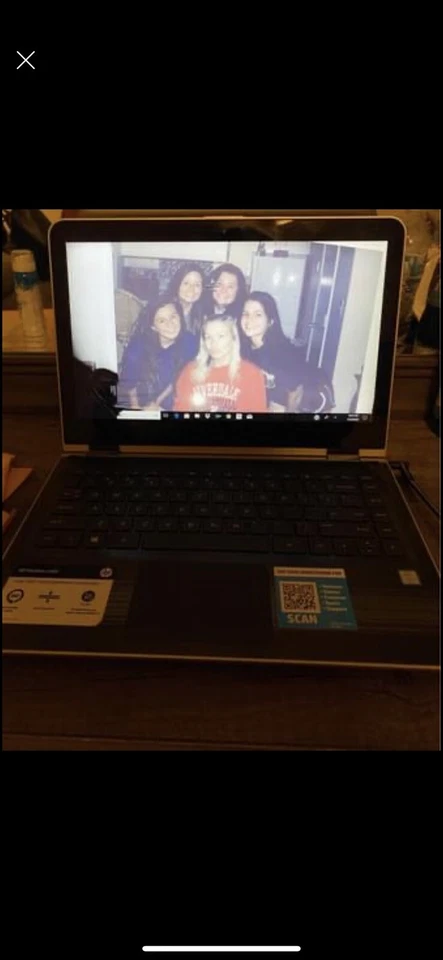 HP Pavilion x360 2 en 1 13,3" I3-6100U 2,3 GHz 6 GB RAM 500 GB Foto 2 de 3