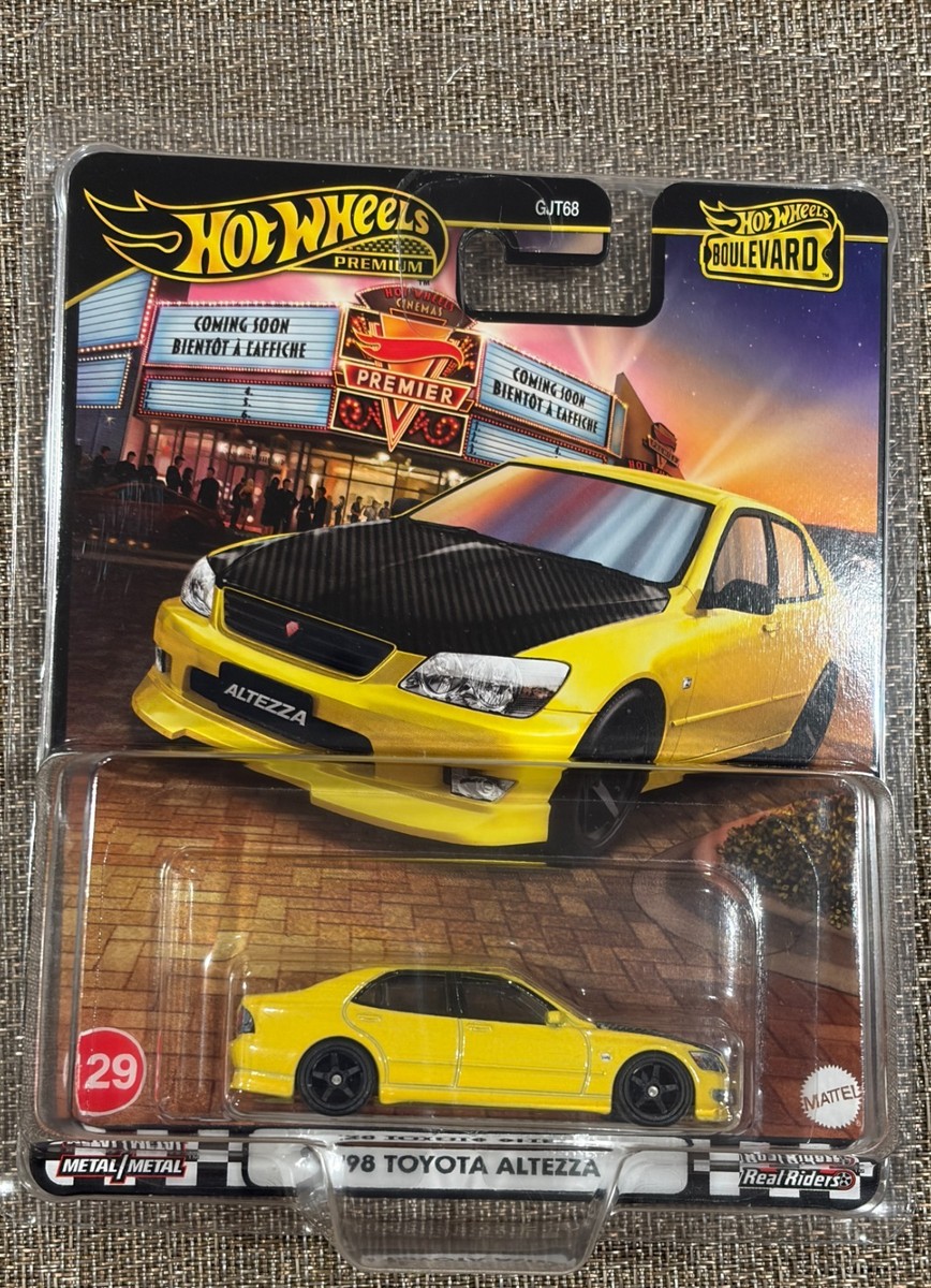 TOYOTAアルテッツァボディー トヨタ・アルテッツァ（1998年～） トヨタ 歴代スポーツカー＜1990年代