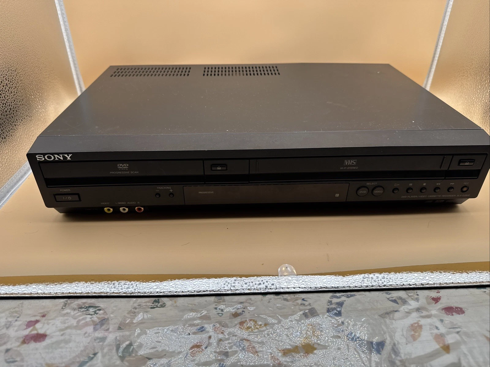 Sony SLV-D281P DVD and VHS Combo Player VIDEO CASSETTE RECORDER Tested Working