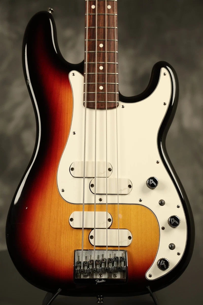 たらこ犬 Fender PrecisionBass フェンダー たらこ犬 Fender