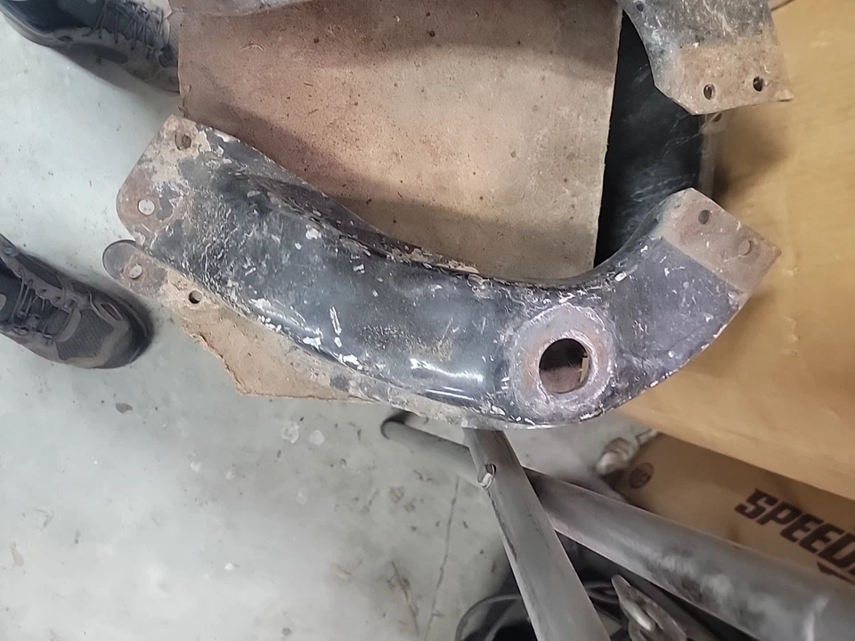 Camión Ford 1948 a 1951 motor travesaño F1 F2 F3 F4 F5 F6 Foto 3 de 4