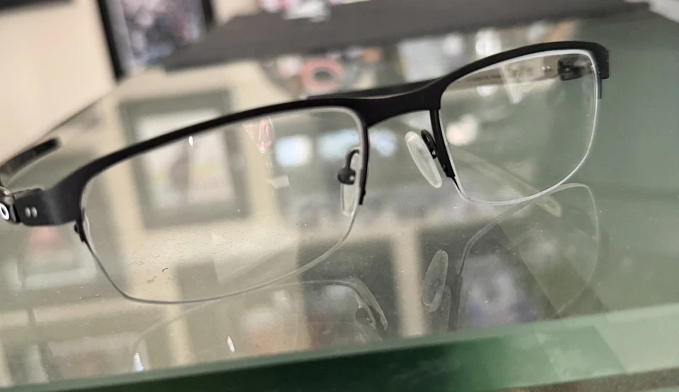 Oakley оправы для очков Tincup 0,5 титана OX5099-0353 порошок олова 53-18-135 - Изображение 4 из 4