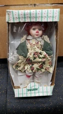 CLOWN DOLL SEYMOUR MANN CONNOISSEUR AMERICAN SWEETHEART GIRL PORCELAIN SJ-2542A