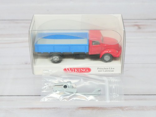 Wiking 042002, camión de plataforma plana Magirus S 3500 con grúa de carga, escala 1/87 HO | Zustand: New