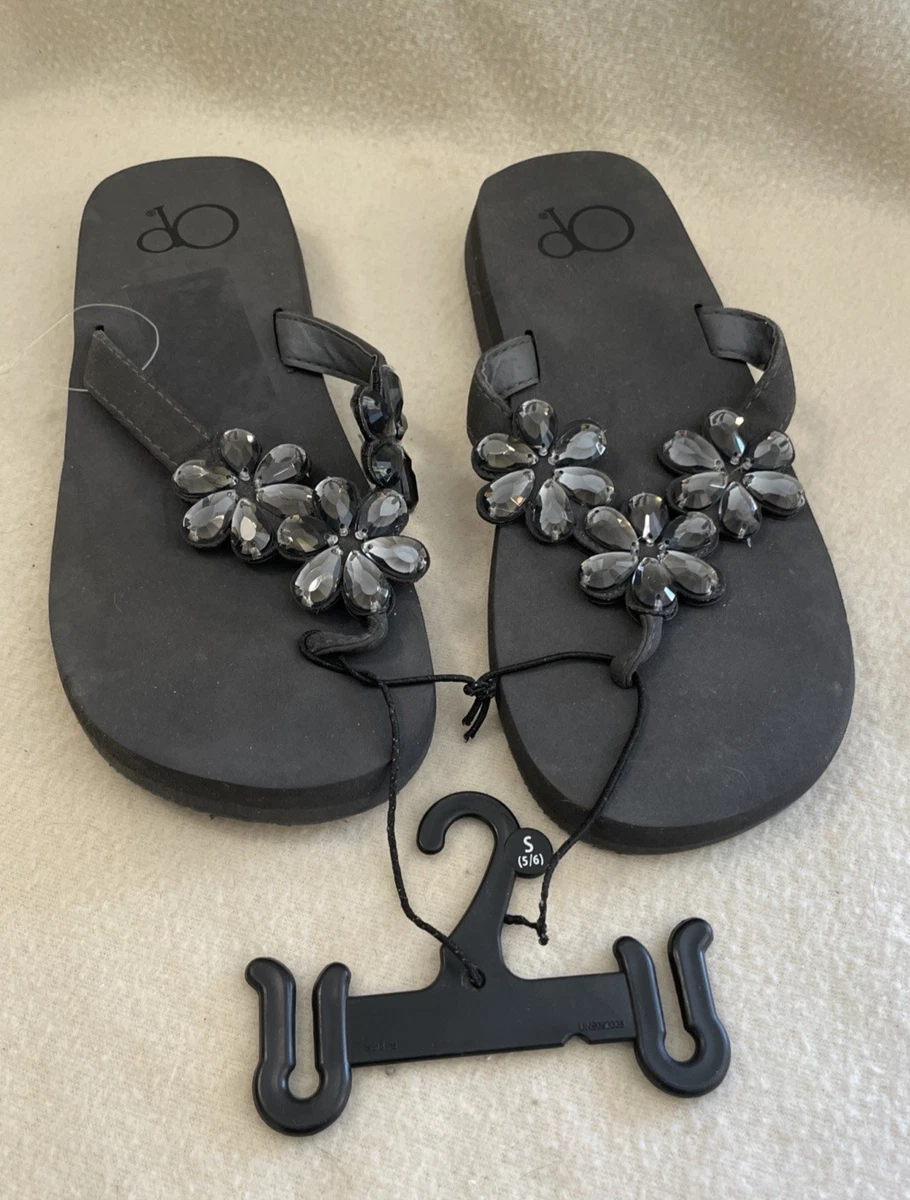 OP Ocean Pacific Black Rhinestone Flower Flip Flops Sandal Women