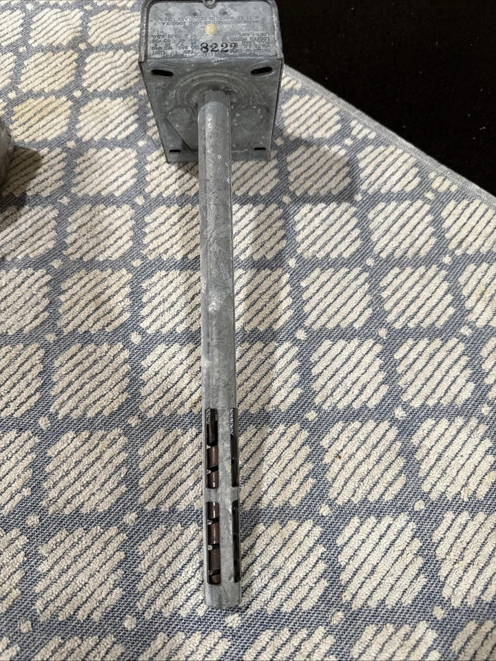 New With Box Limit Control Number 8222 - Image 3 of 4