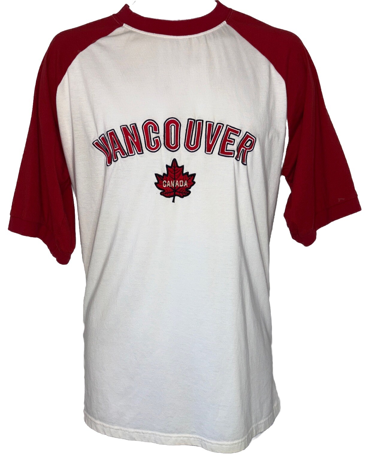 Vintage “Vancouver Canada” Raglan Style T-Shirt Delane Sz XL Embroidered Logo