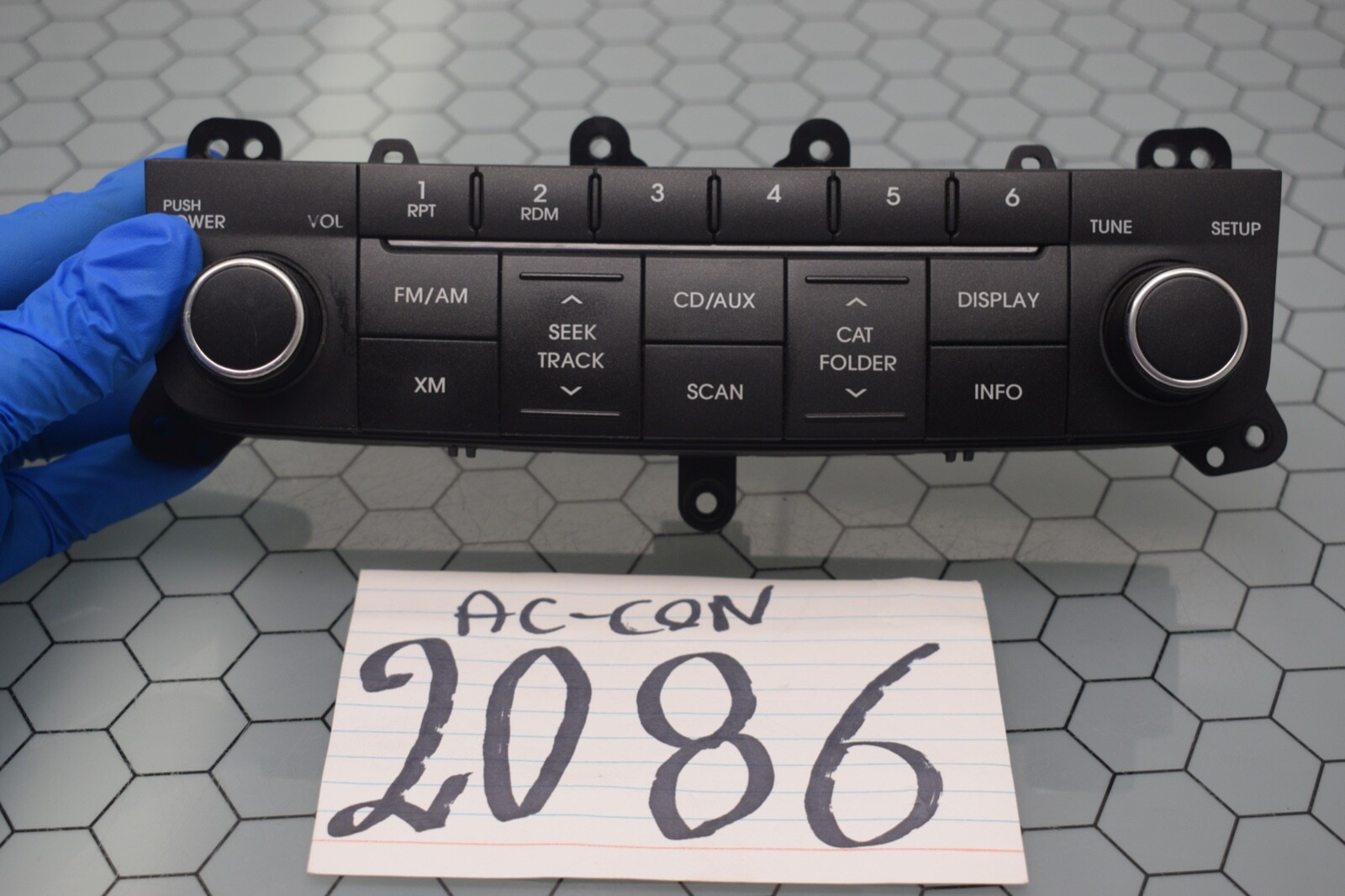 09 10 11 12 13 14 Hyundai Genesis Radio Control Panel Used Stock #2086-AC