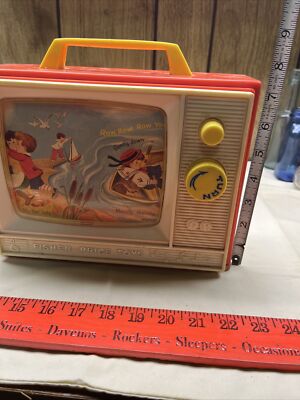 Vintage 1966 FISHER PRICE TOYS #114 Two Tune GIANT SCREEN Music