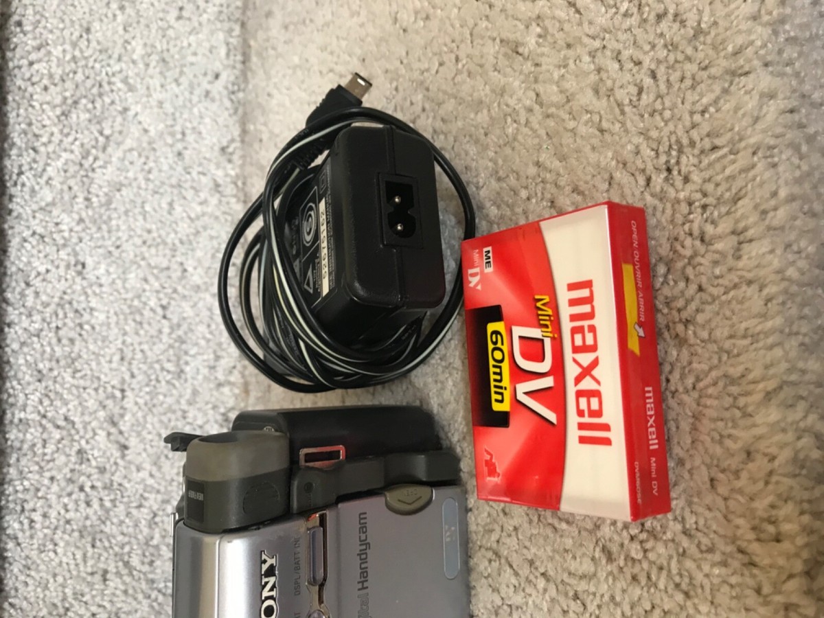Sony DCR-TRV14E MiniDv Camcorder with bag | eBay