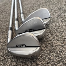 S159 48s 54s 60h Wedges Steel Shafts Black Dot