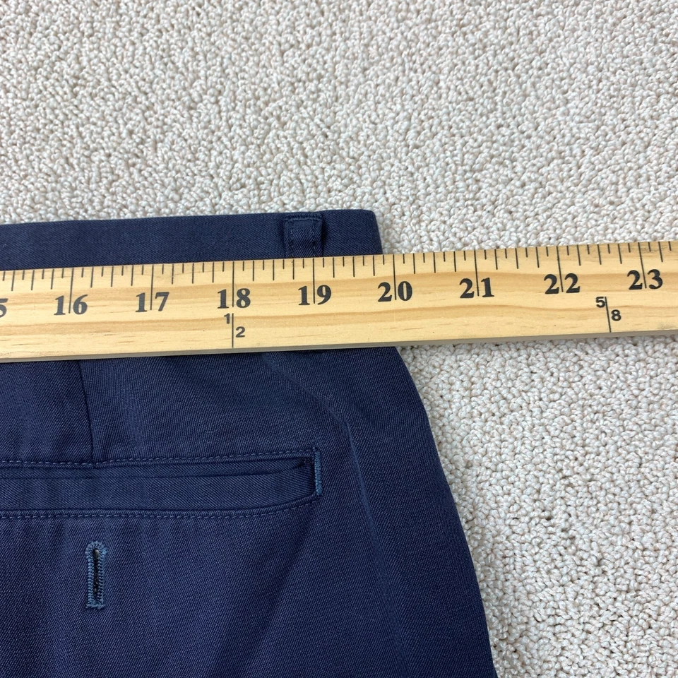 Cutter & Buck Chino Shorts Men's Waist 40 Navy Pleated Front 9" Inseam - Image 4 of 4