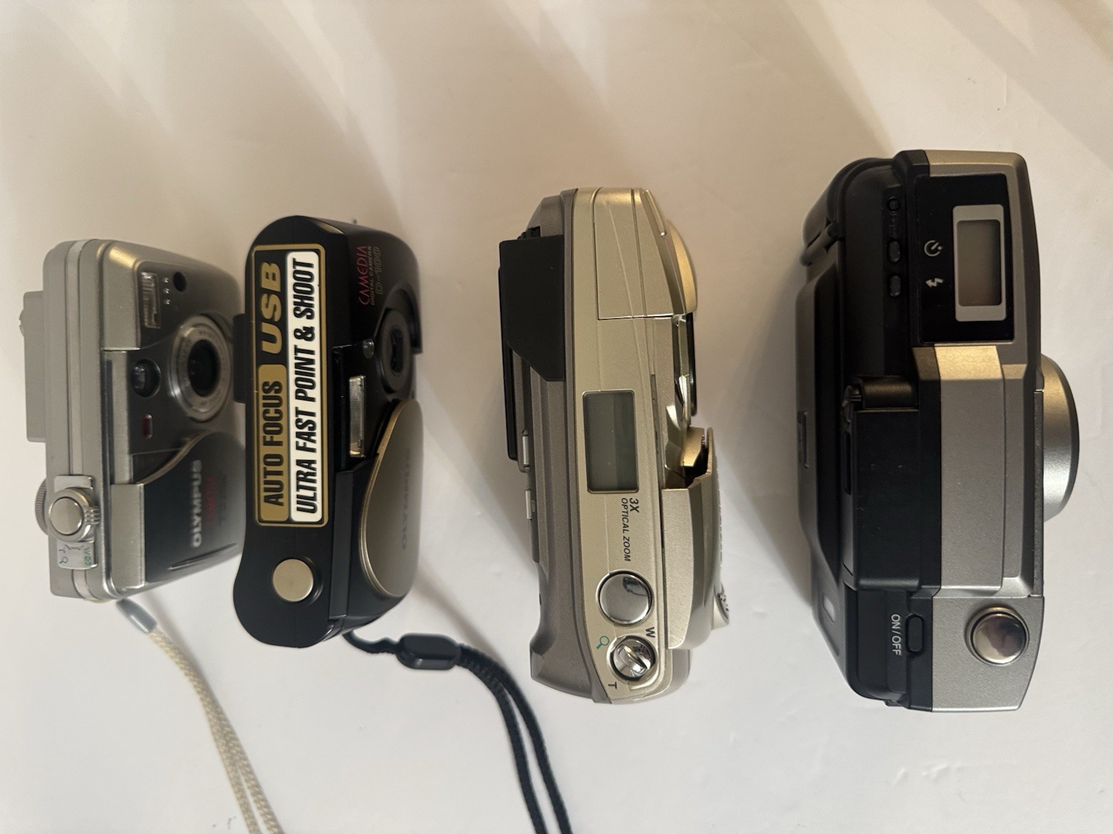 4 VTG Olympus 3 Digital 1 Film Camera Korea Japan C50 D100 D450 Accura 90 PARTS