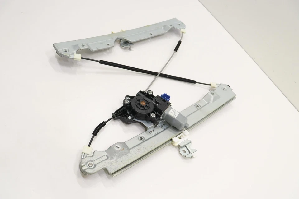 2017 - 2024 NISSAN ARMADA FRONT LEFT DOOR WINDOW REGULATOR W/ MOTOR OEM 807301LE - Image 2 of 4