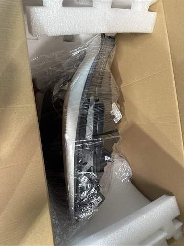 FARO LED DERECHO/LADO DEL CONDUCTOR BMW F20 F21 2019 SHADOW EDITION - Imagen 2 de 2