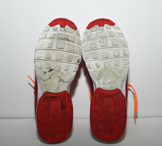 nike invigor size 9