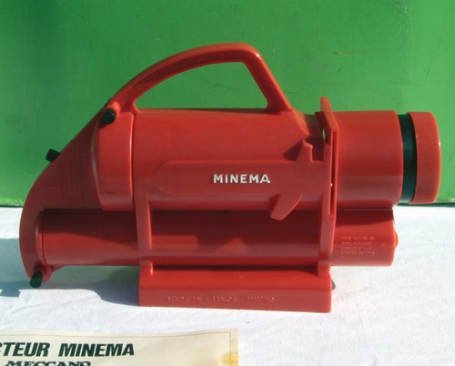 Projecteur à Vues fixes Minema MECCANO Les AristoChats et Bambi Walt Disney Prod - Photo 6/10