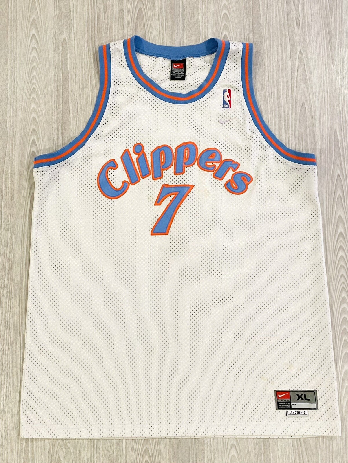 Picture 1 of 10