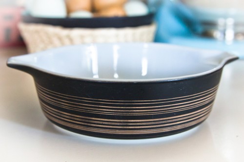 Cazuela Pyrex 471 Black Terra pequeña 1 pinta/6" | usada sin tapa | envío gratuito - Imagen 11 de 12