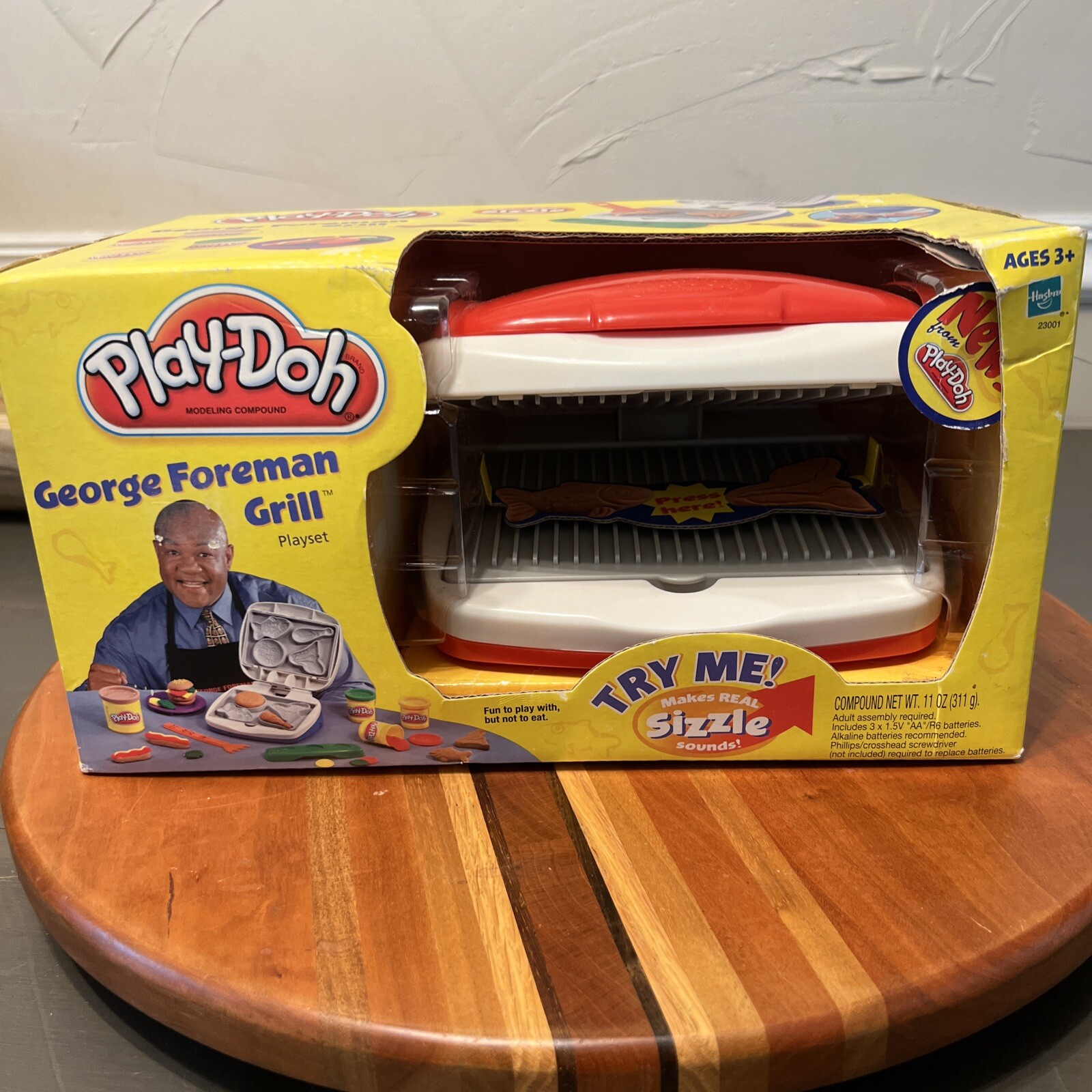 VTG Play-Doh George Foreman Grill Playset Hasbro Ages 3+ Toy New Sealed Rare
