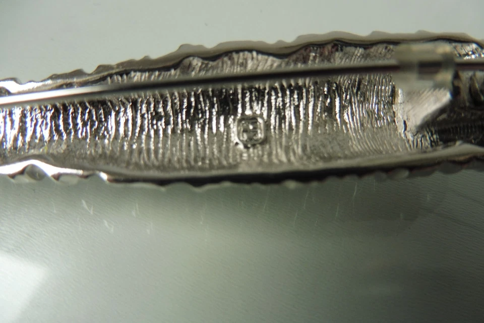 Belle Broche À Pin'S Argentée, Scarabée Pierre Lang ! - Photo 4/4