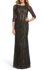 Women's La Femme Crystal Lace Column Gown, Size 4 - Black 4/22