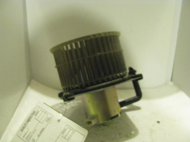 HEATER BLOWER MOTOR NISSAN STANZA 1982 83 84 85 86 53564 - Image 2 of 4