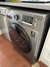 Samsung’s Series 5 EcoBubble washer-dryer 8kg