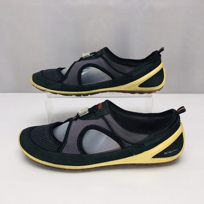 Ecco Biom Natural Motion Slip On Water Shoes Womens Size 39/8  Black Gray Flats