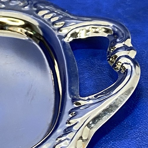 Vtg Unbranded Mini Ornate Stamped Metal Silvertone Serving Platter Tray Oval - Picture 5 of 10