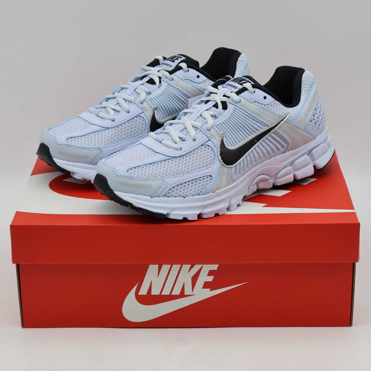 FJ2028-401 Nike Zoom Vomero 5 Blue Tint Platinum Tint Metallic