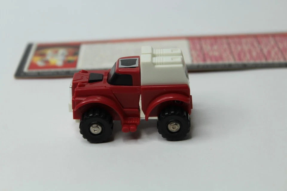 Transformers Swerve 1985 G1 - Image 3 of 4