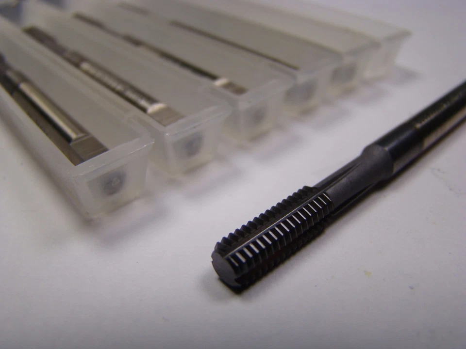 WIDIA Bottoming Thread Forming Taps M5x0.80 D7 HSS-E TiCN 18757 (6 Pcs) - Image 2 of 2