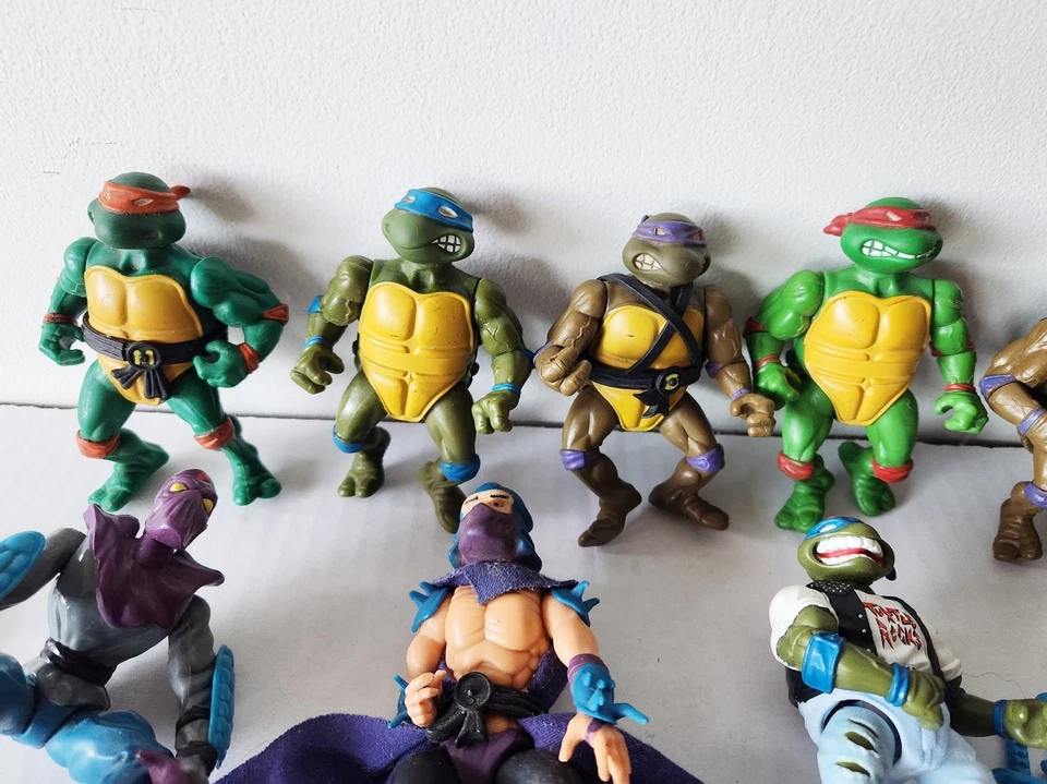 Huge TMNT Vintage Action Figure Lot – 27 FIGURES + Accessories 80s 90s Playmates - Image 2 of 4