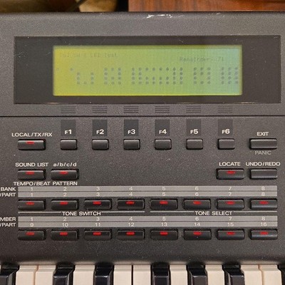 Roland XP-80 Synthesizer 76 Keys Keyboard Expansion Board Included