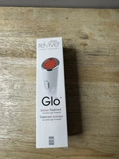 reVive Light Therapy Glo Portable Anti-Aging Light Therapy Device - New in Box